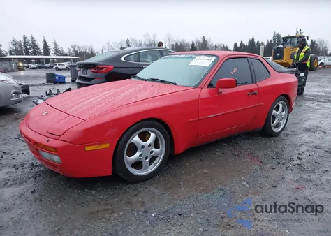 1986 Porsche 944 из США, поврежденный, VIN WP0AA0953GN156076
